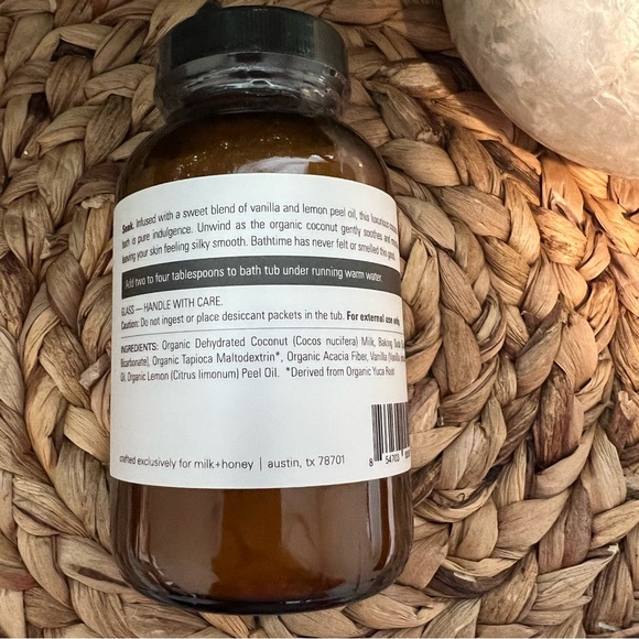 Milk + Honey | Milk Bath No 05 | Coconut Lemon Vanilla | New Sealed | Full Size - Picture 2 of 4